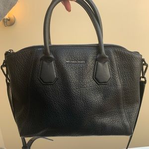 Black pebbled leather Michael Kors medium tote